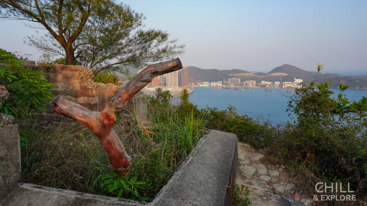 Devil's peak hike Hong Kong - secret path