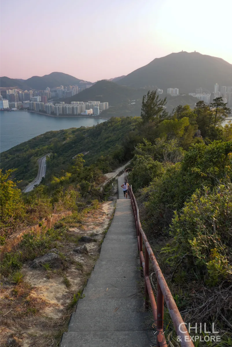 Devil's peak hike Hong Kong - exercise running
