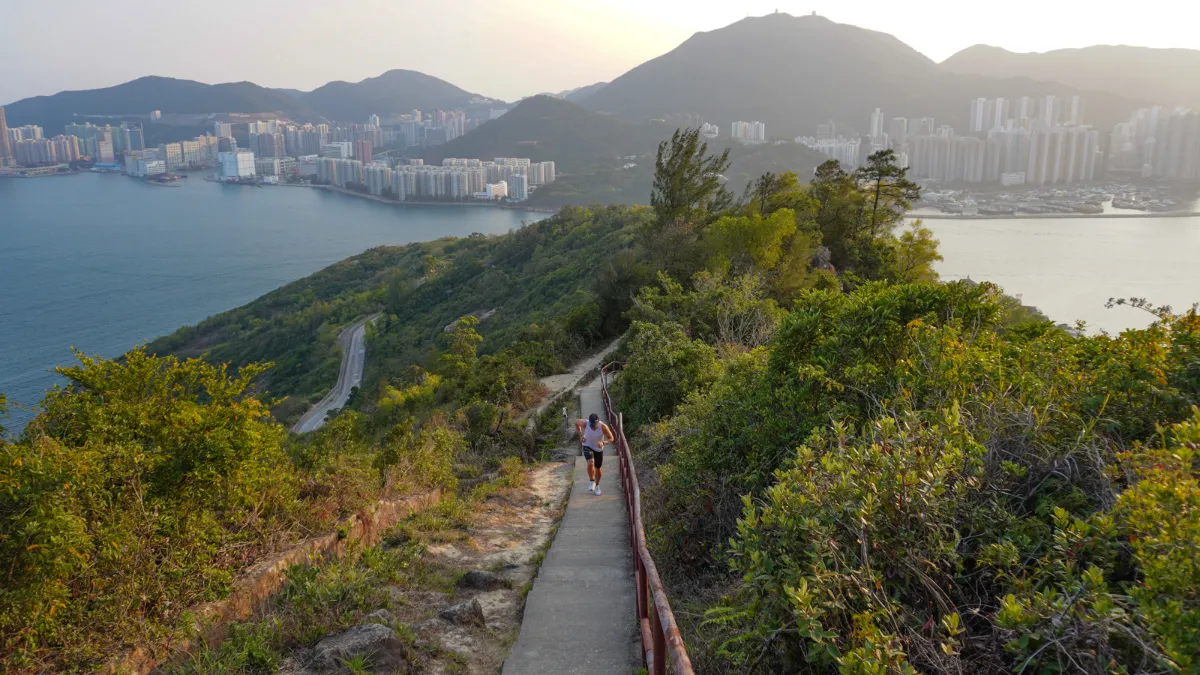 Devil's Peak Hike Hong Kong - Featured Image